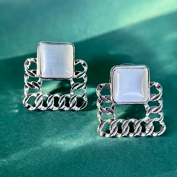Chain Elegance Earrings